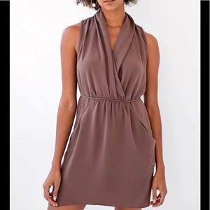 Wilfred Sabine Dress 🔅 Size L 🔅 Grey